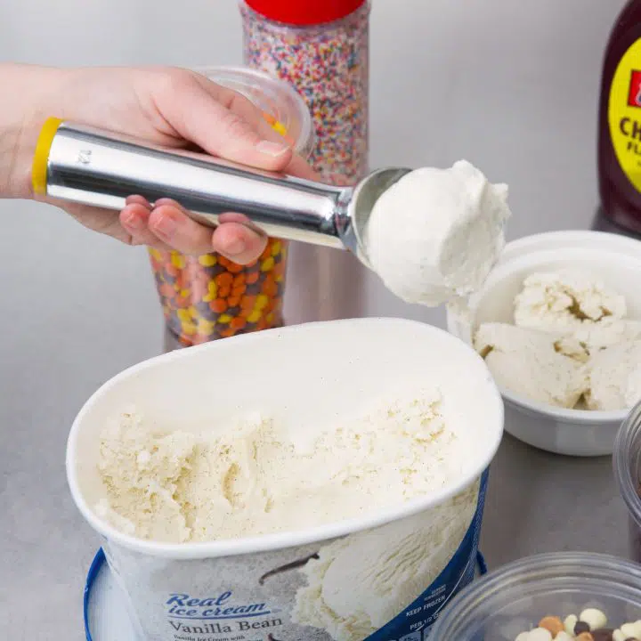 Aluminium Ice Cream Dipper KH