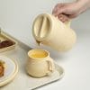 KH Moderne Insulated Jug Yellow Lifestyle