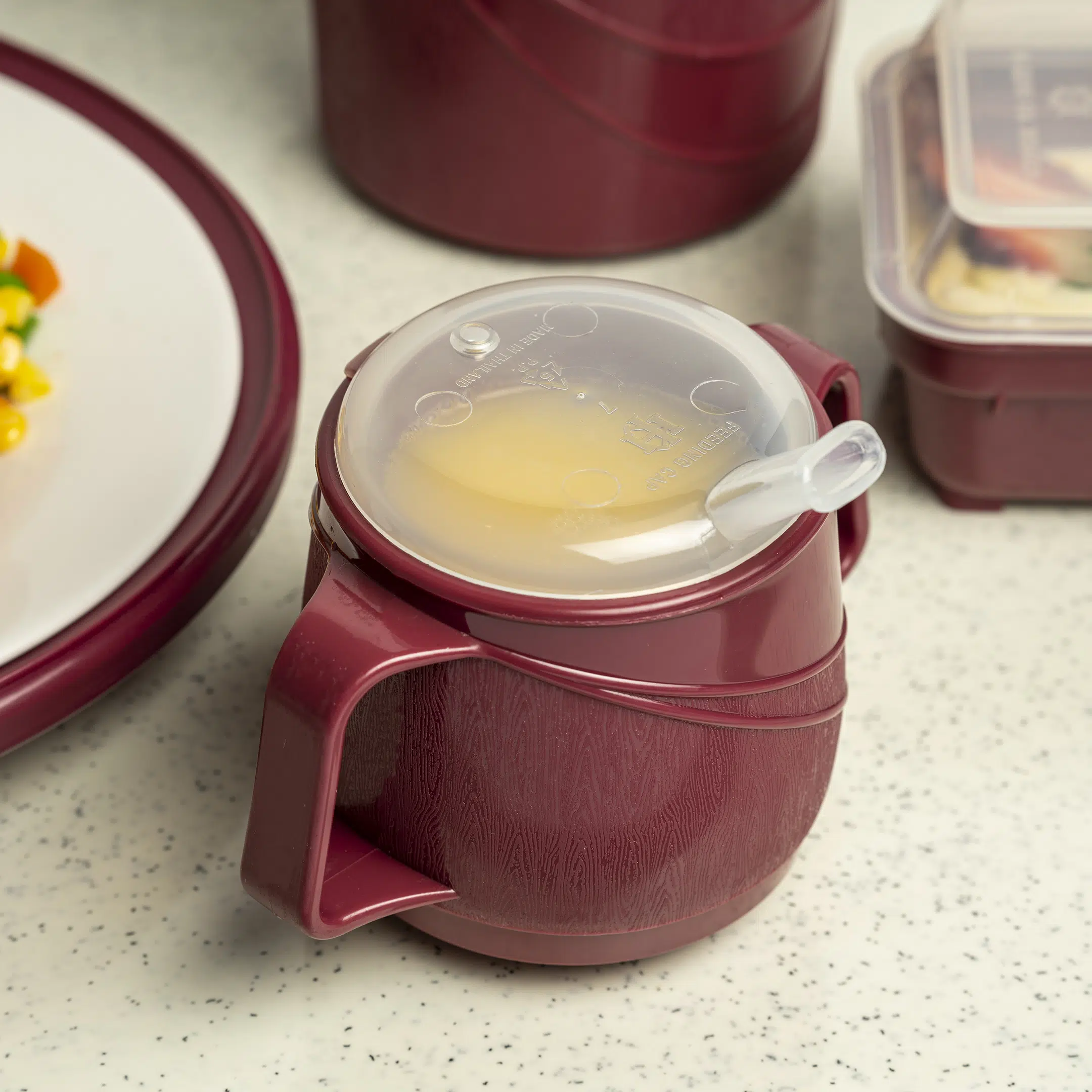 KH Moderne Insulated Double Handle Mug Burgundy Lifestyle