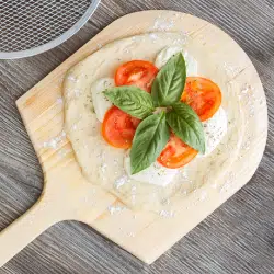 Pizza Peel Wood 2