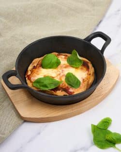 KHAST® ROUND GRATIN WITH WOOD TRAY 15CM