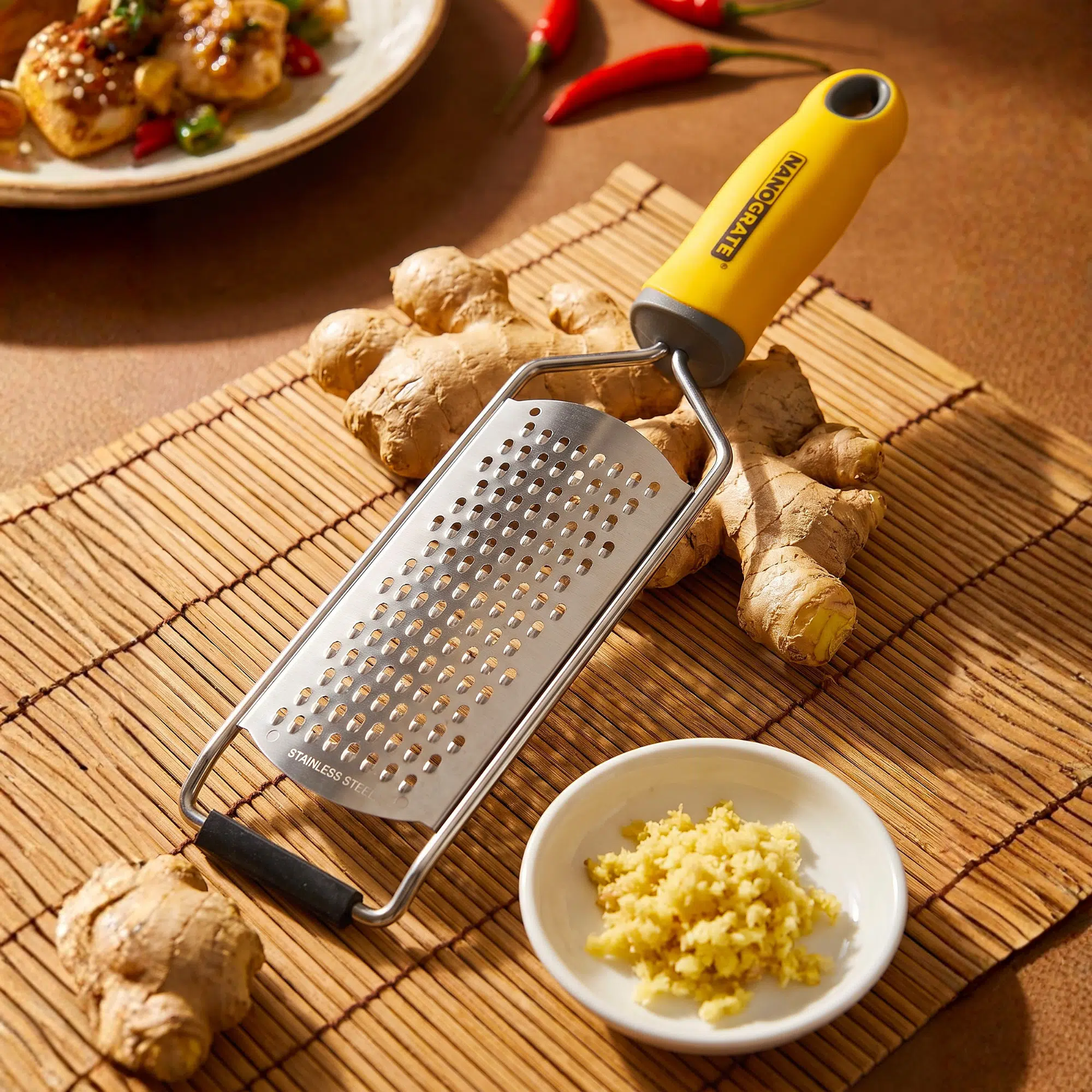 Yellow coarse grater